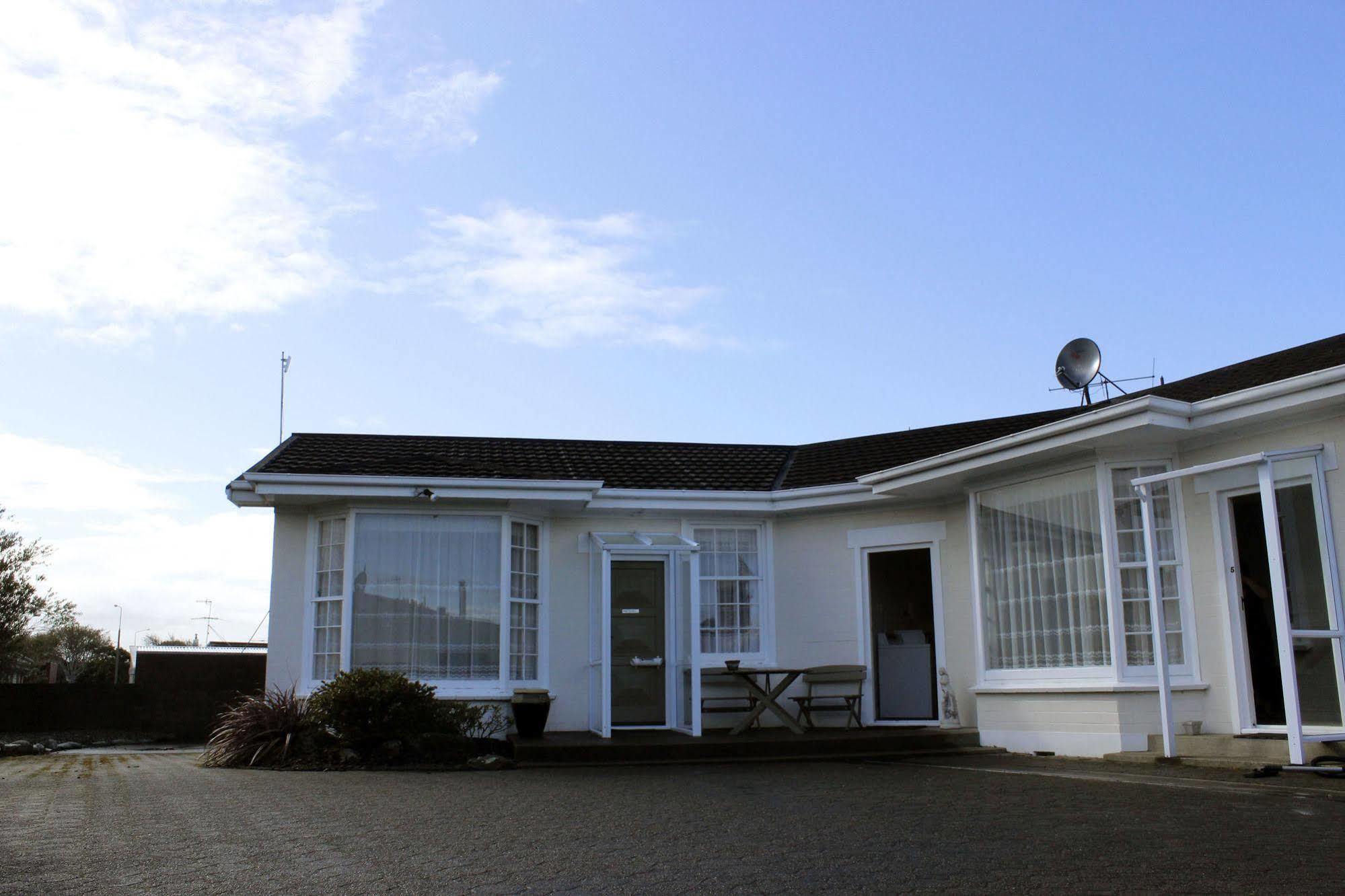 Colonial Motel Invercargill Εξωτερικό φωτογραφία